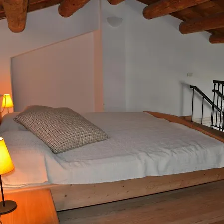 Villa Casa Alla Rocca Garda (Verona)