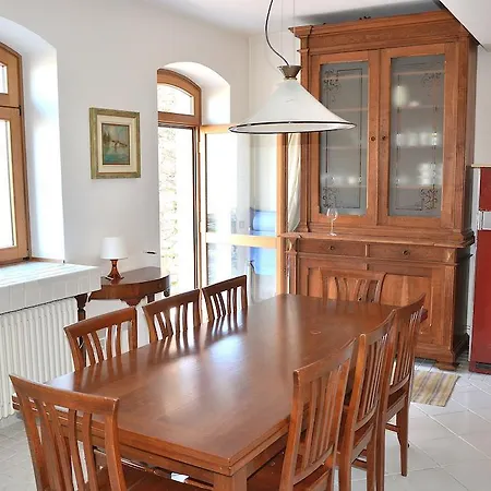 Casa Alla Rocca Garda (Verona)