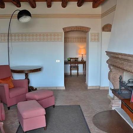 Casa Alla Rocca * Garda (Verona)